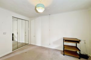 BEDROOM- click for photo gallery